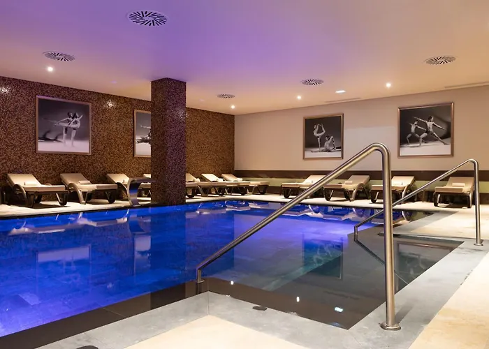 Gale Collection Hotel 4*