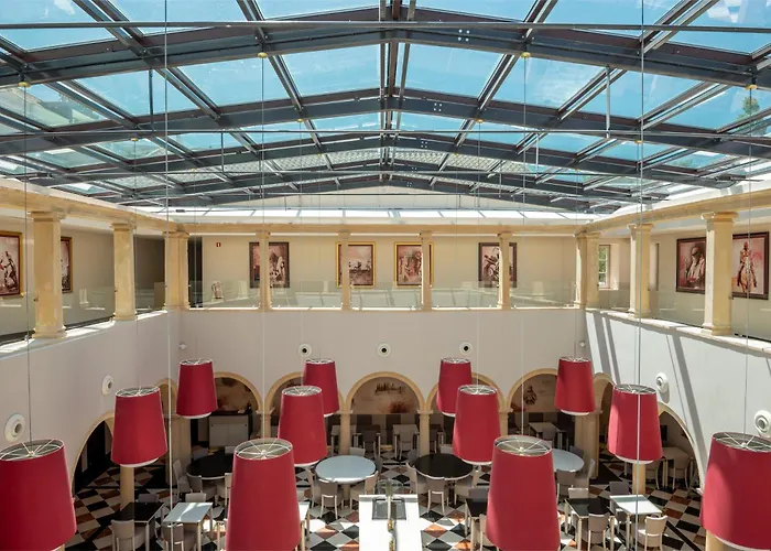 Gale Collection Tomar