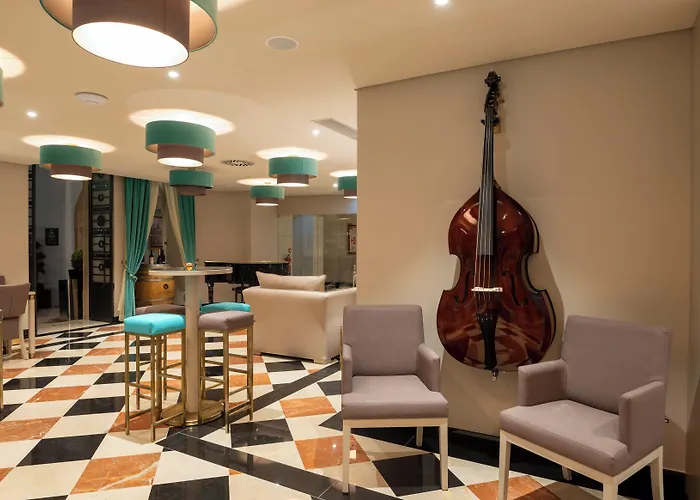 Gale Collection Hotel 4*